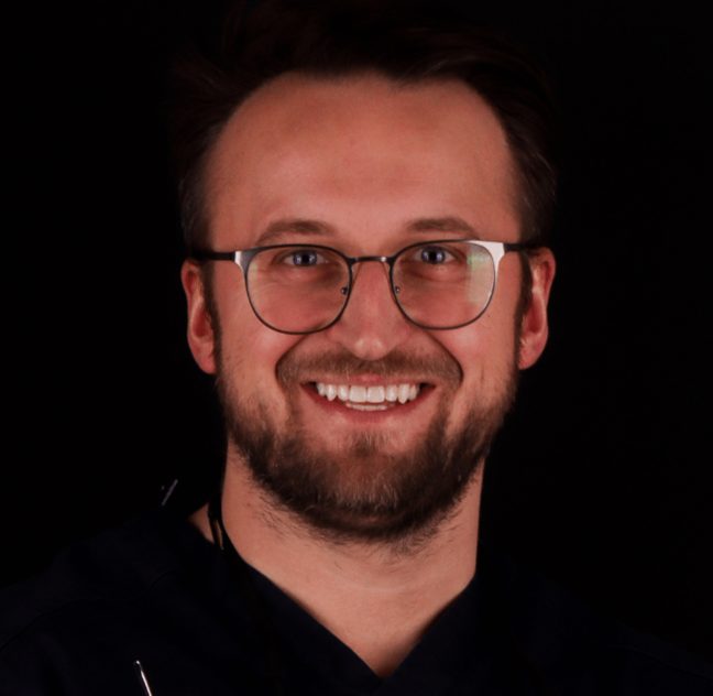 lek. dent. Mateusz Kuboń